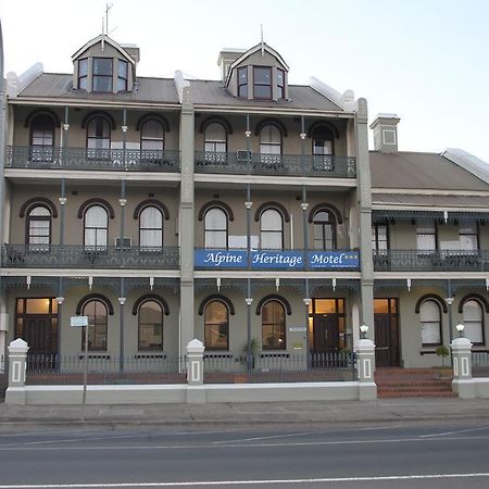 Alpine Heritage Motel Goulburn Bagian luar foto