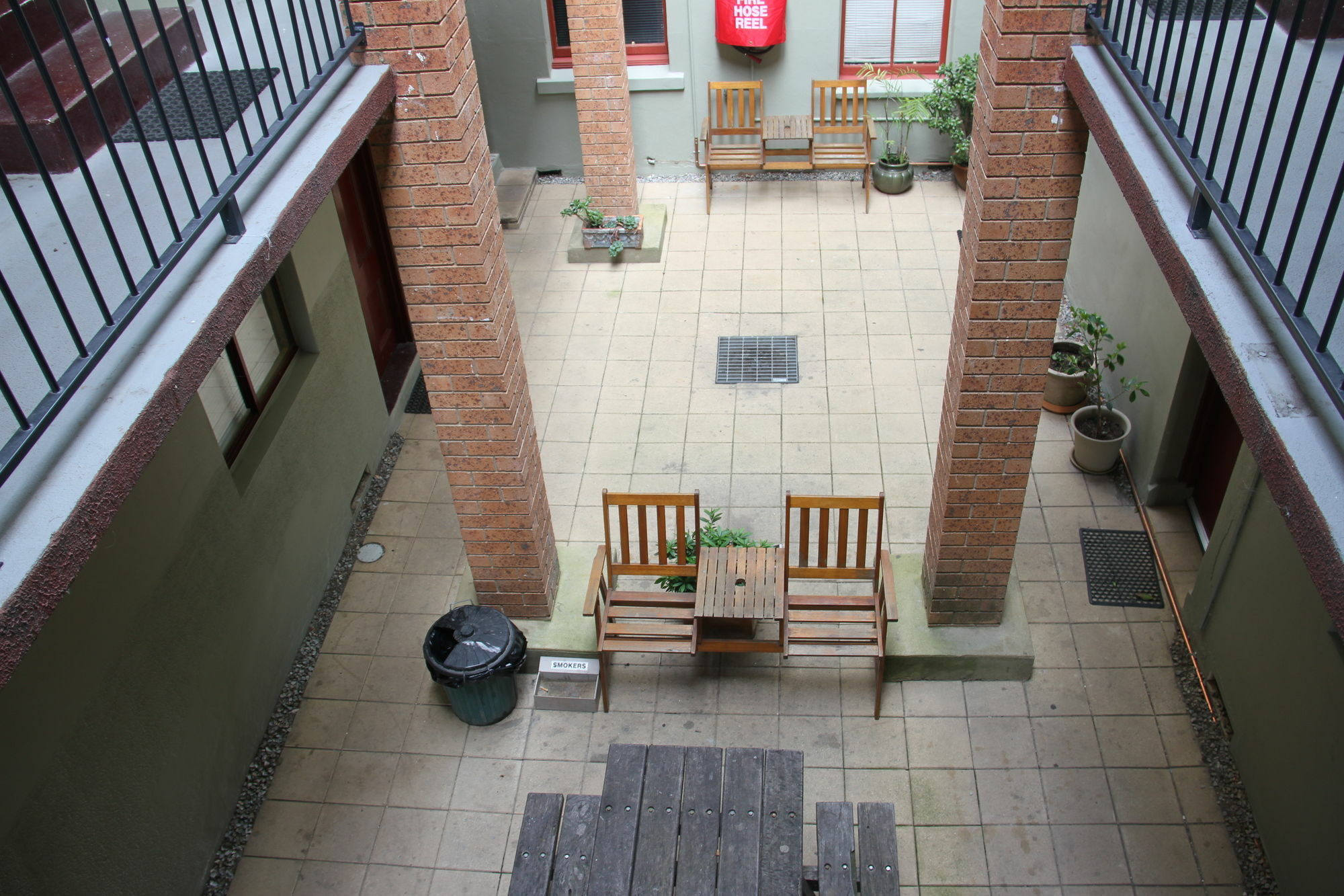 Alpine Heritage Motel Goulburn Bagian luar foto